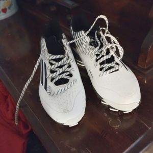 Size 10 Adidas soccer cleats!
